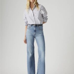 Levi’s Ribcage Bell